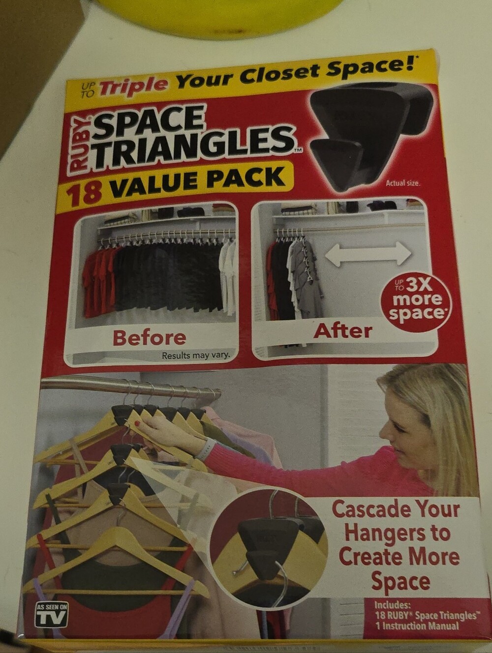 Space Triangles 18-Pack Closet Hanger Organizers - Black